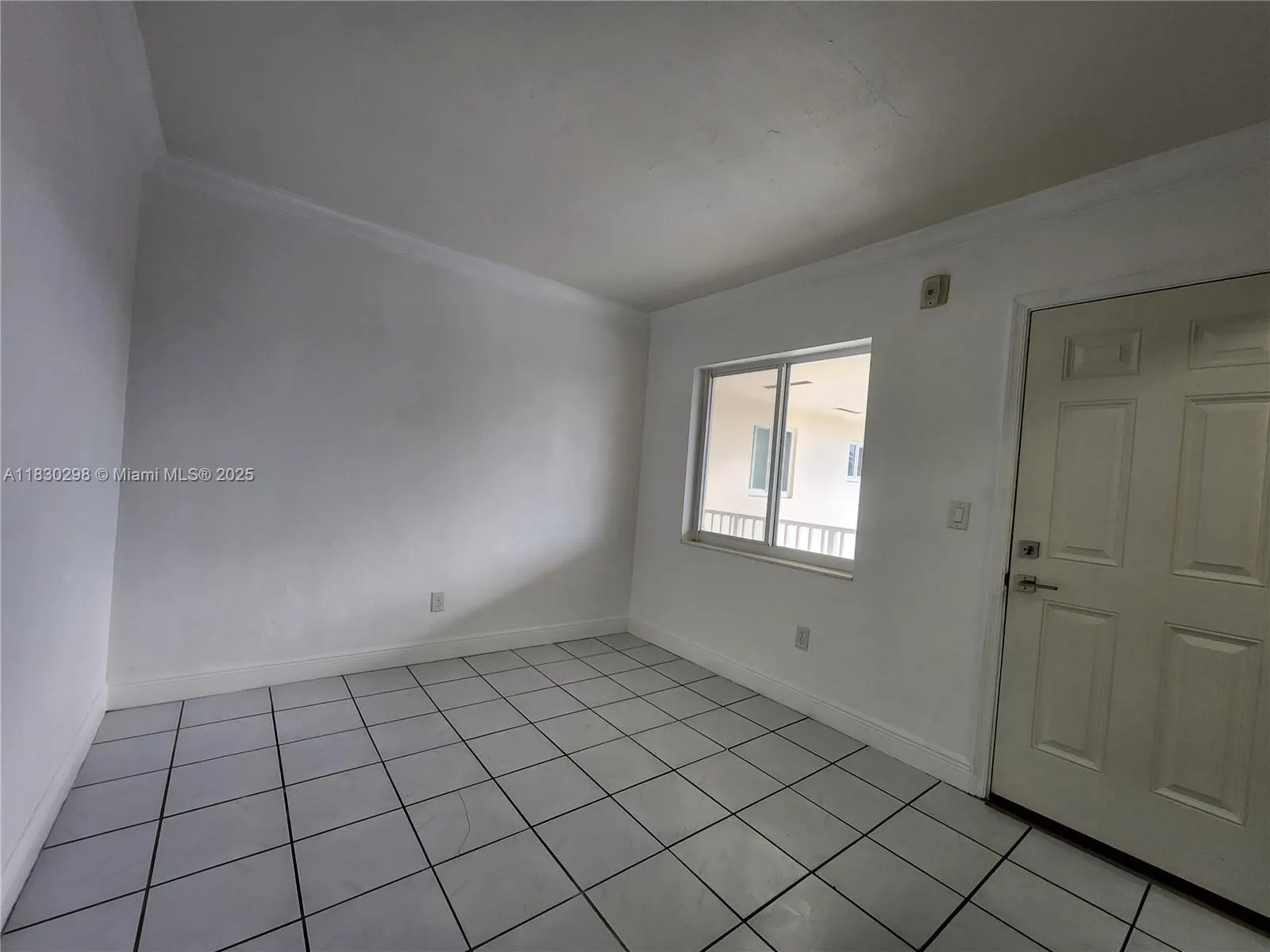 1014 Salzedo St, #304