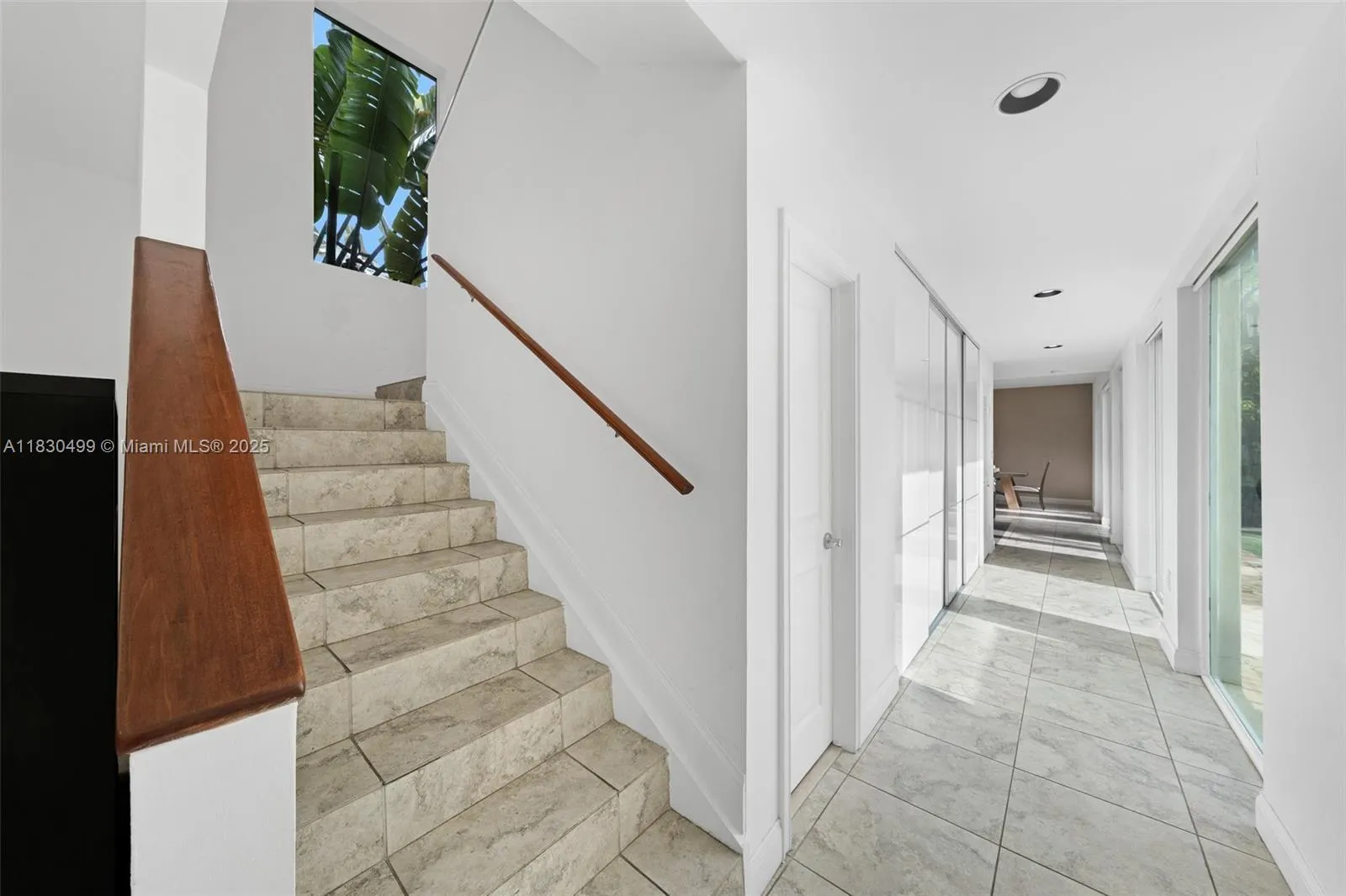 440 Rosaro Ave