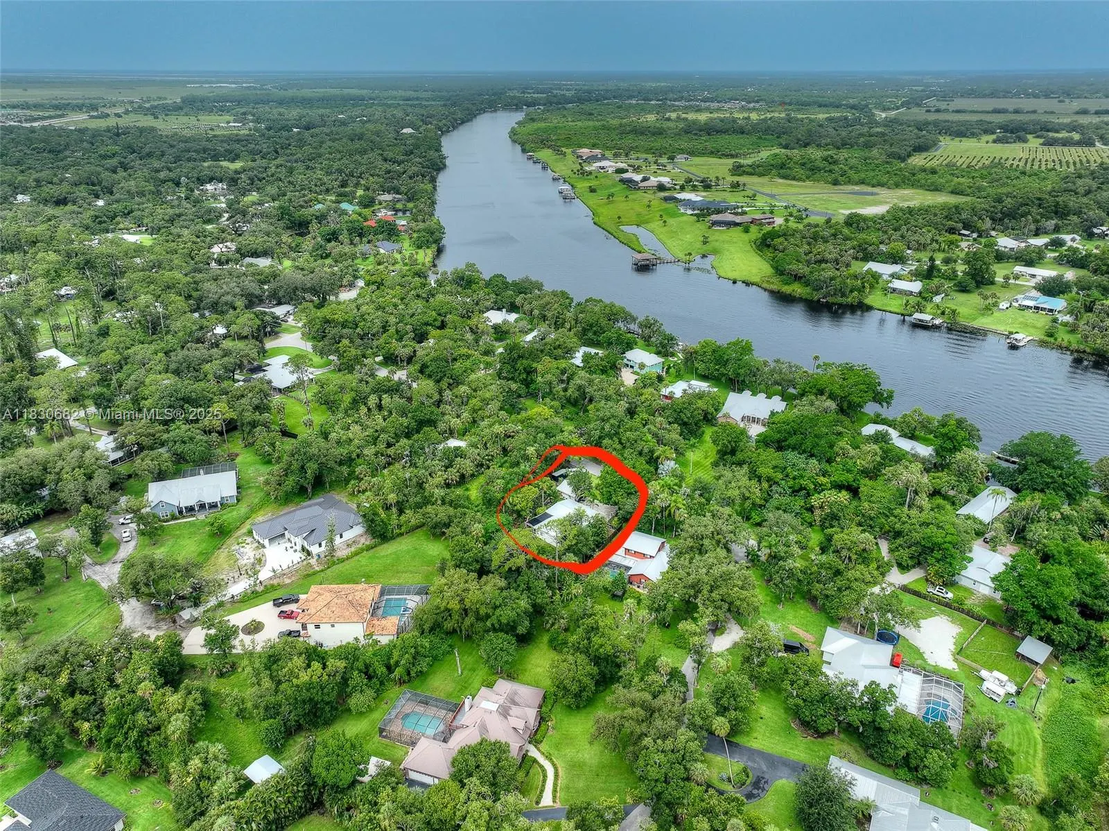369 Caloosa Drive