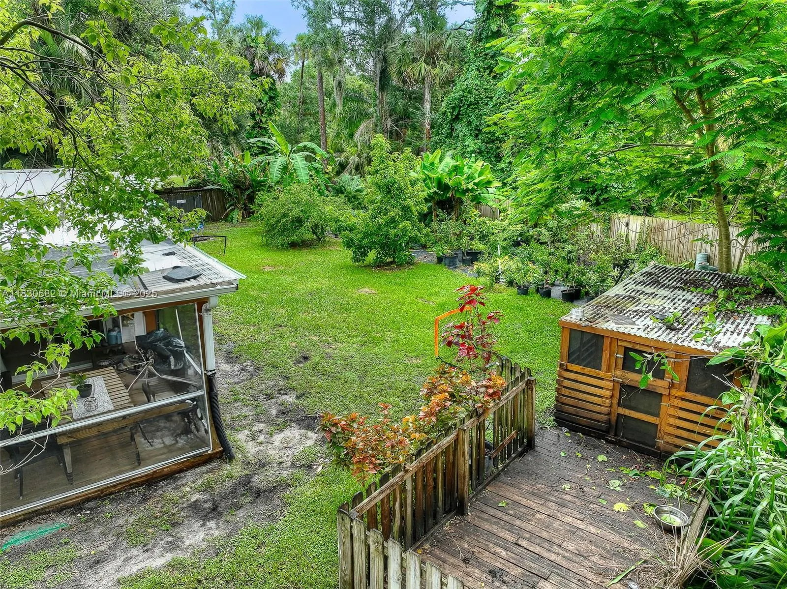 369 Caloosa Drive