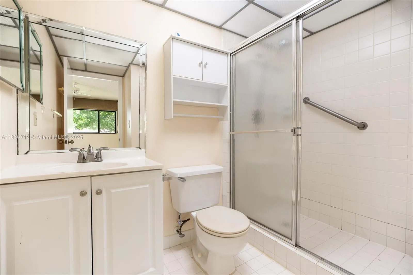 10869 W Clairmont Cir, #209