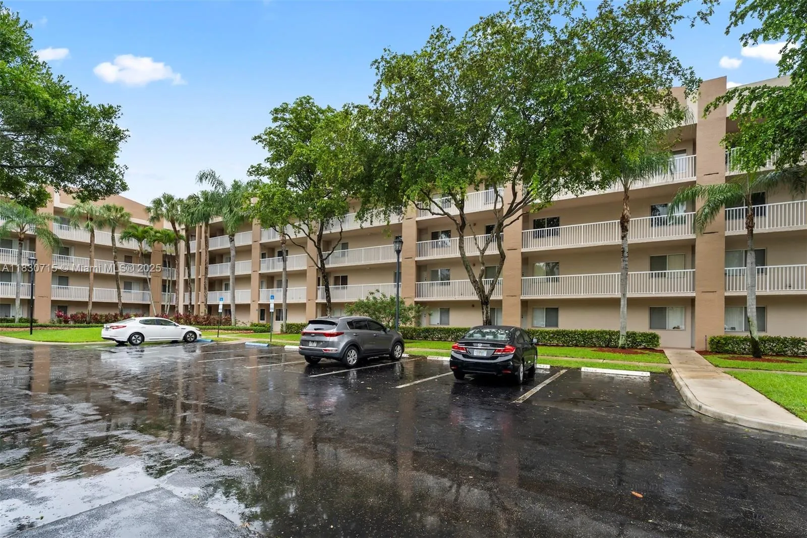 9511 Weldon Cir, #G406