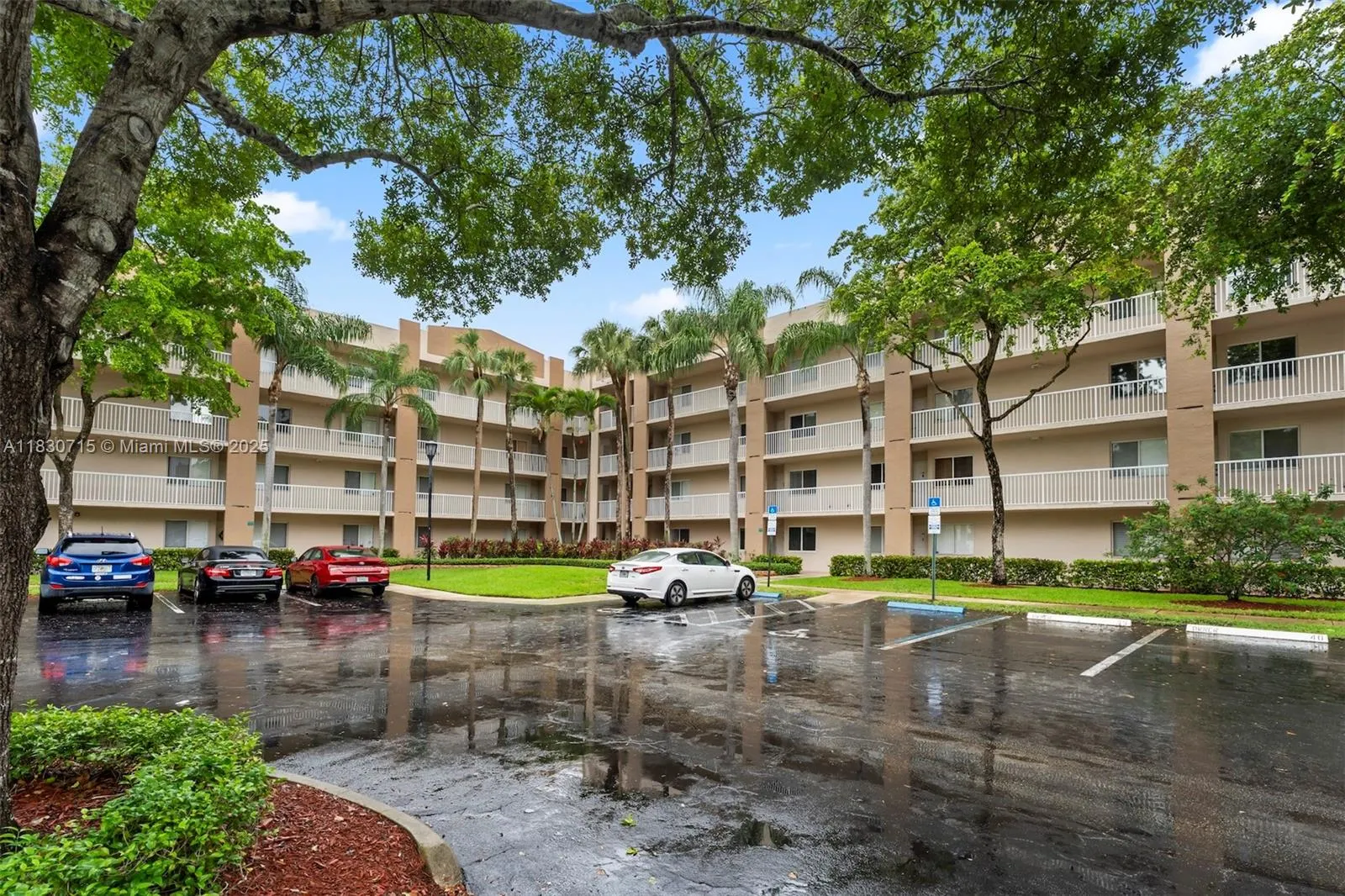 9511 Weldon Cir, #G406