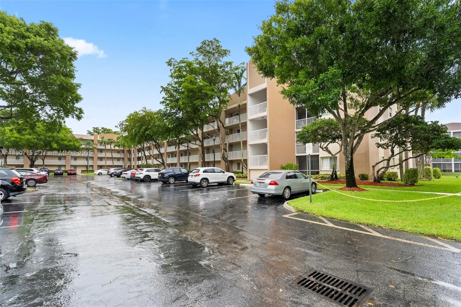 9511 Weldon Cir, #G406