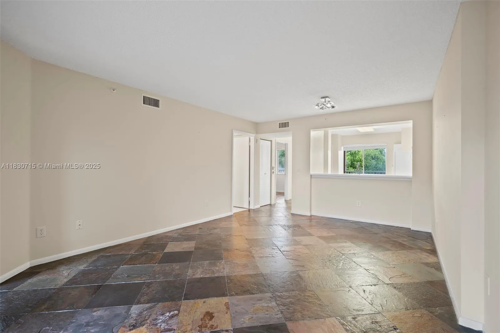 9511 Weldon Cir, #G406
