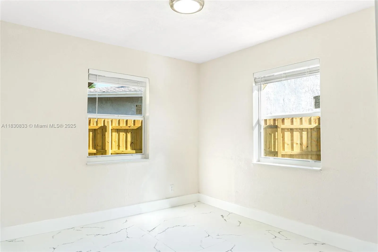 2649 NE 13th Ter