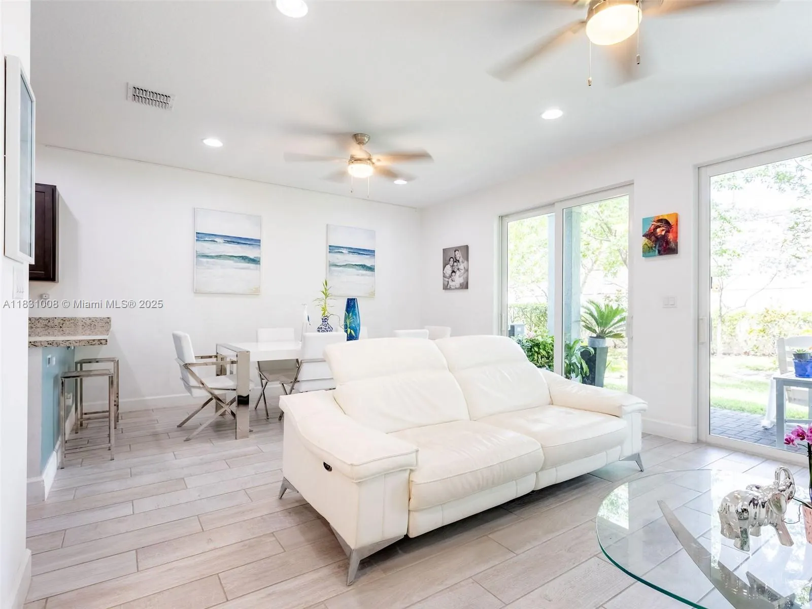 4923 NW 48th Ter