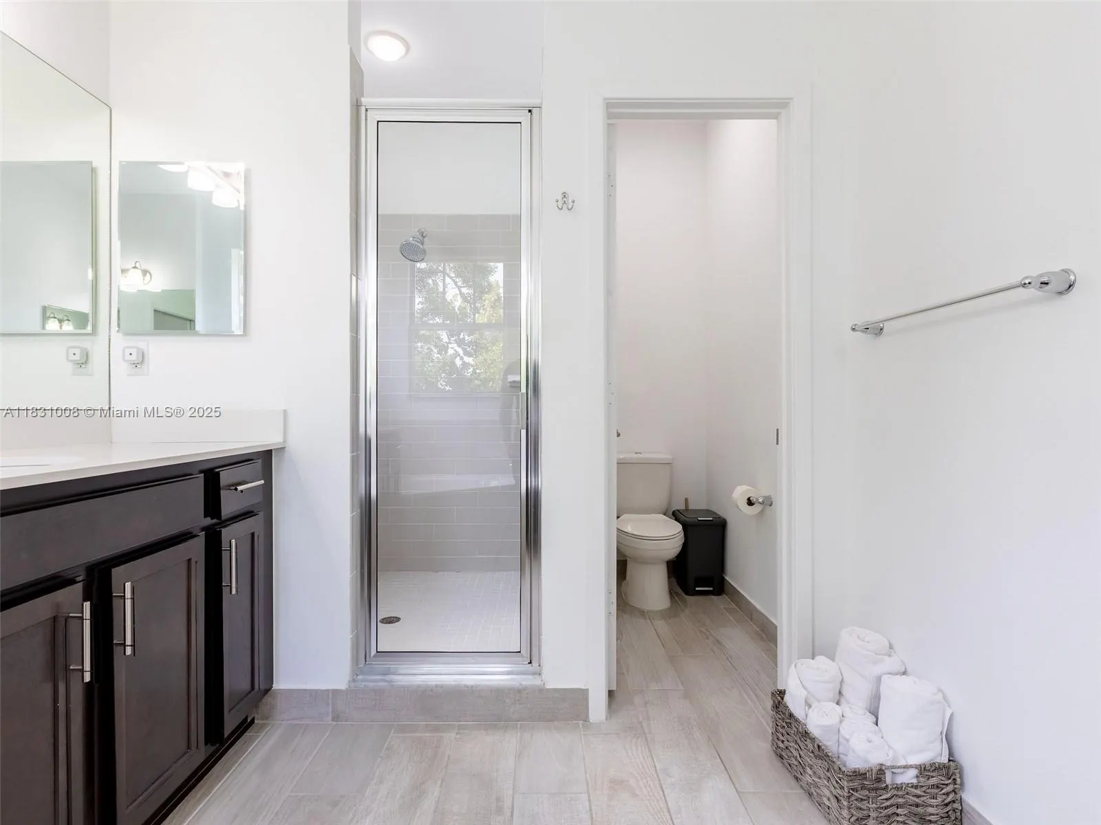 4923 NW 48th Ter