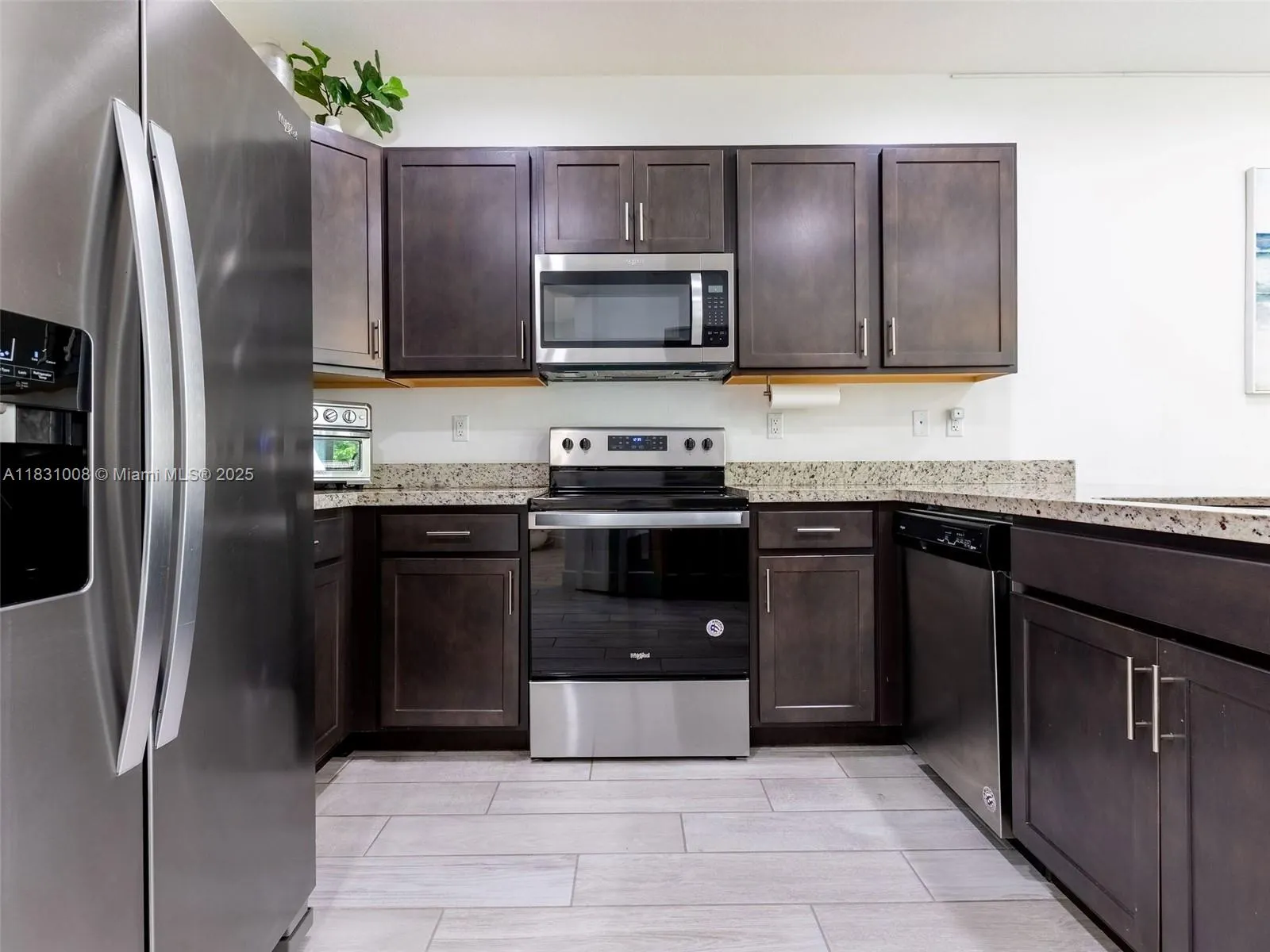 4923 NW 48th Ter