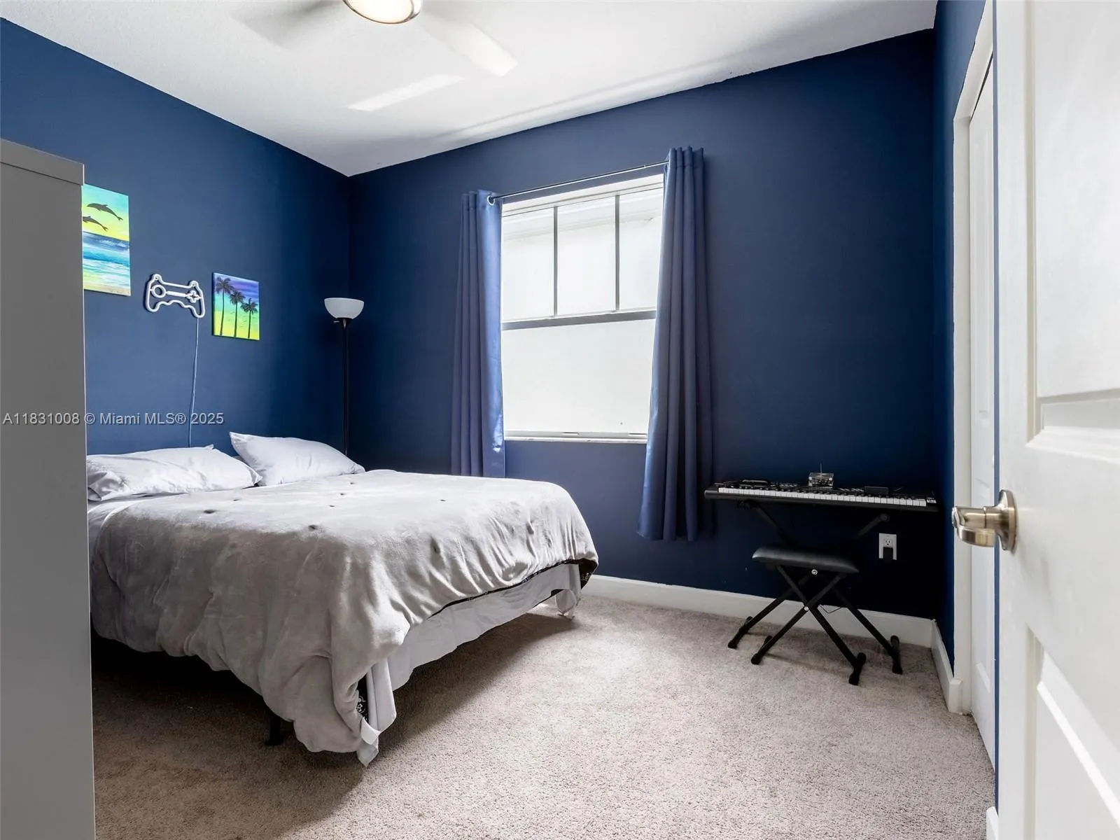 4923 NW 48th Ter