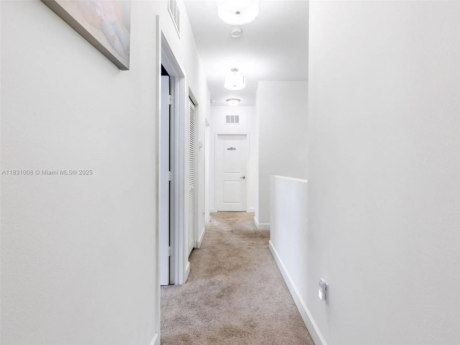 4923 NW 48th Ter