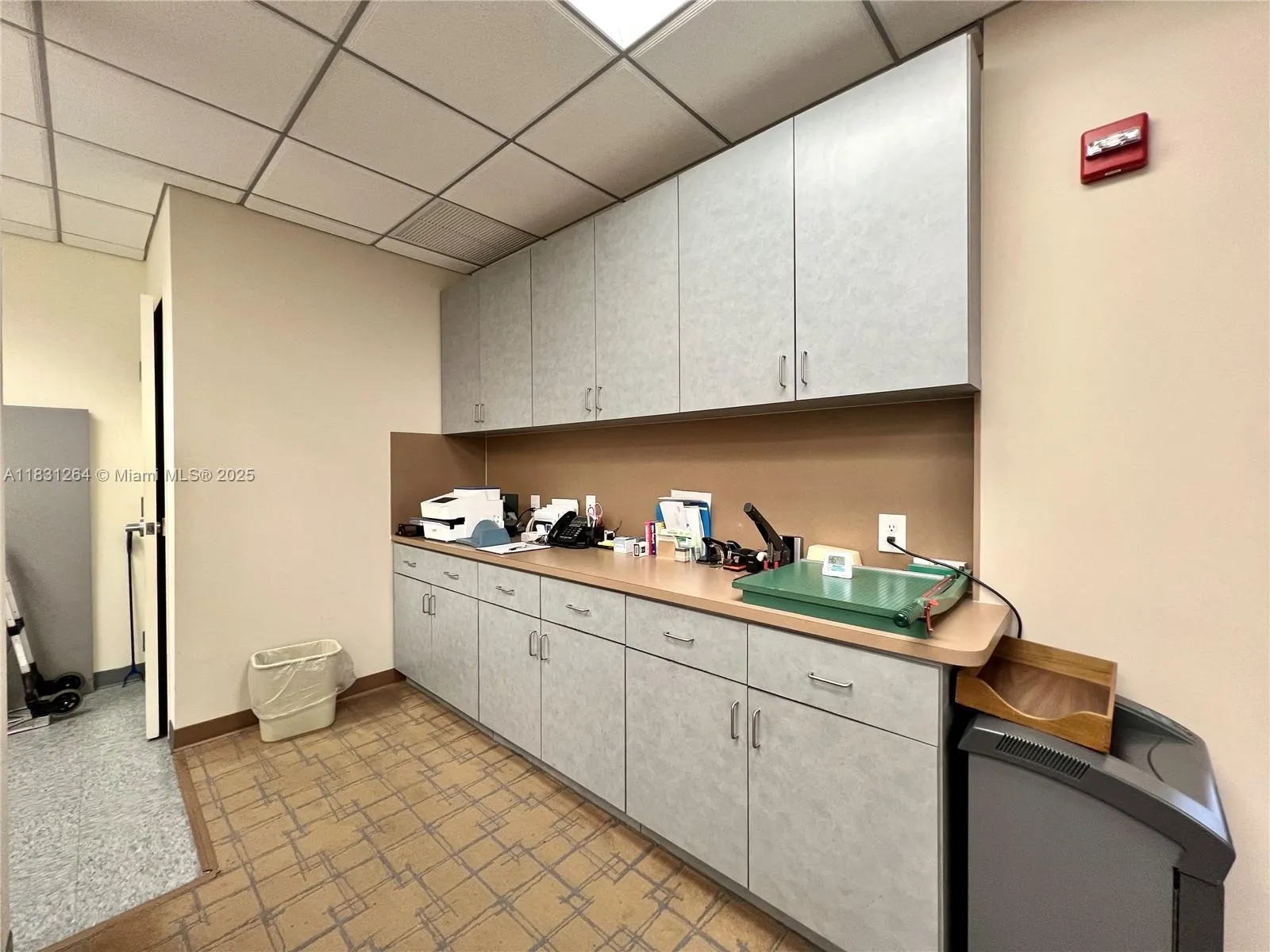 1430 S Dixie Hwy, #315