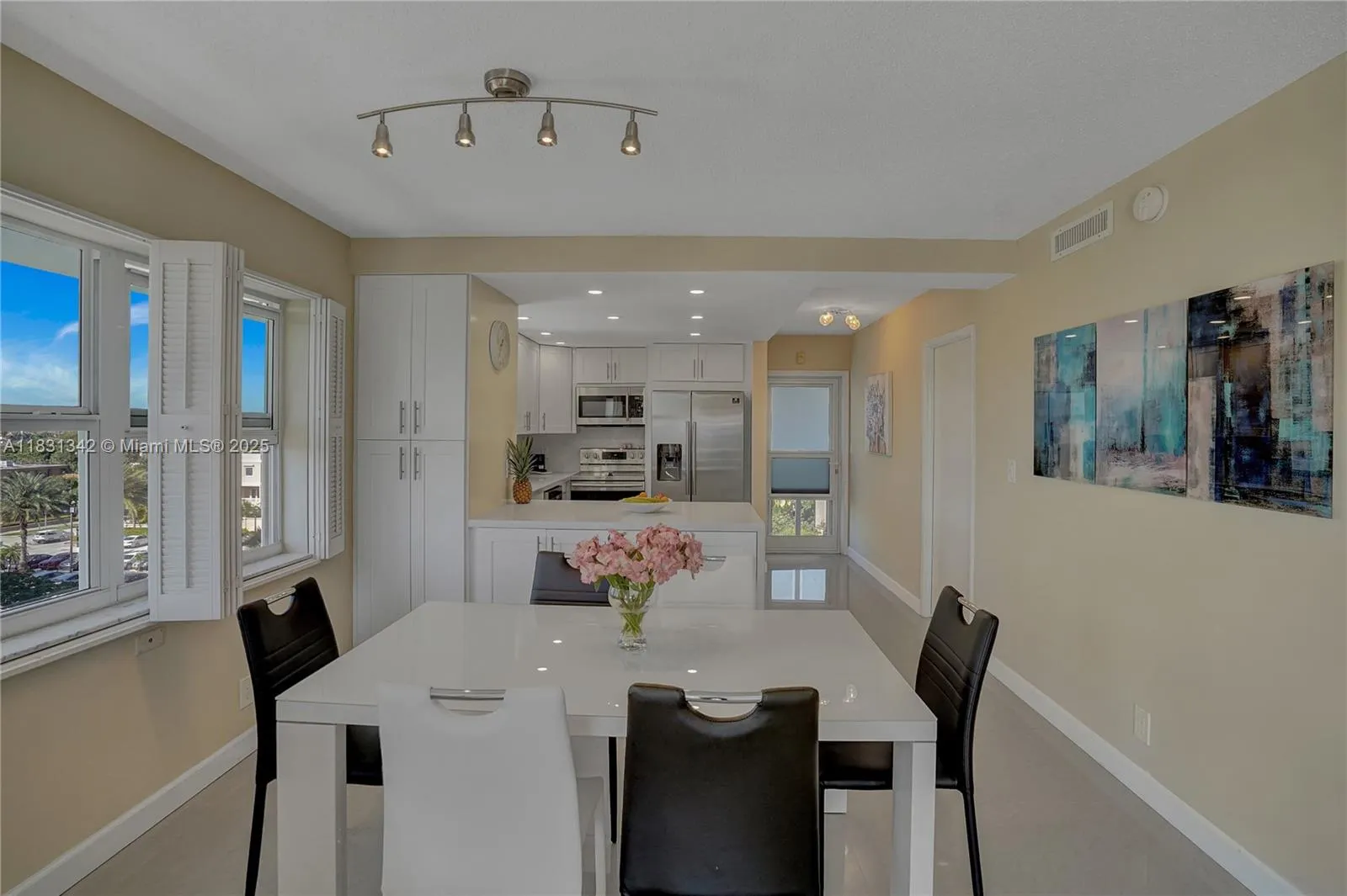 1620 N Ocean Blvd, #510