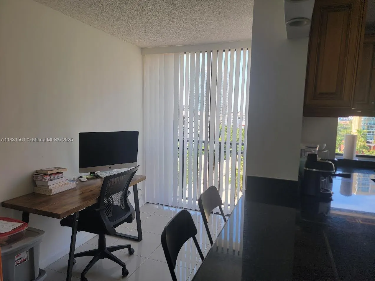 17021 N Bay Rd, #1015