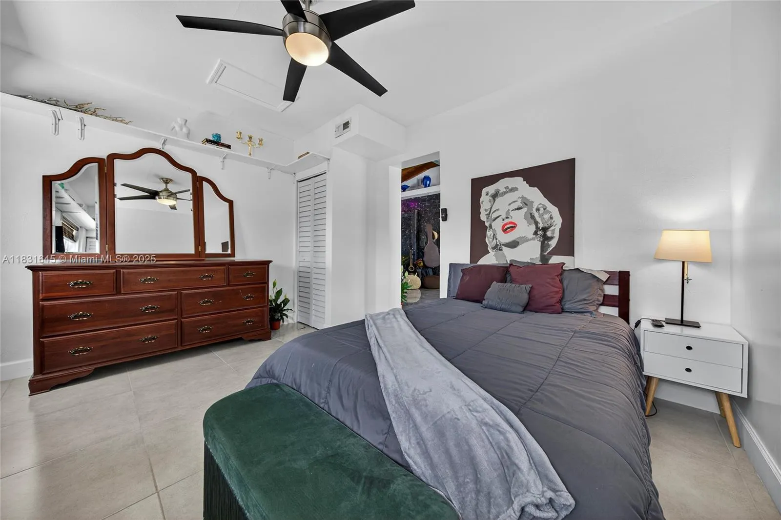380 SE 1st Ter