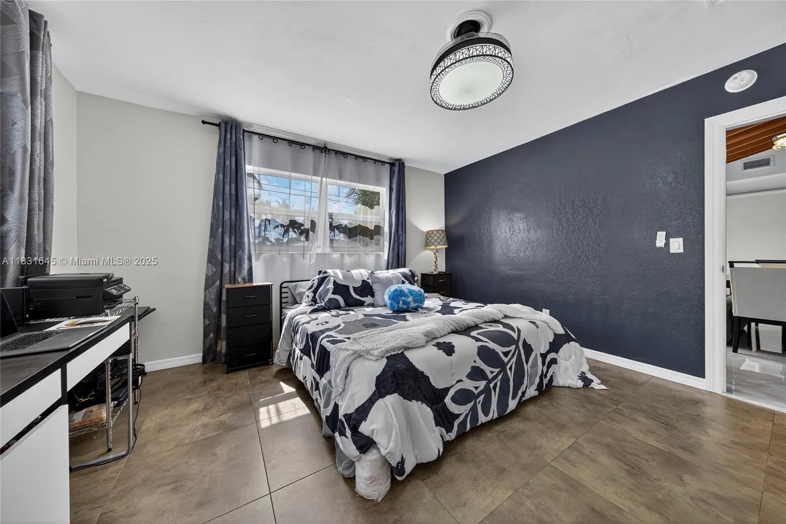380 SE 1st Ter