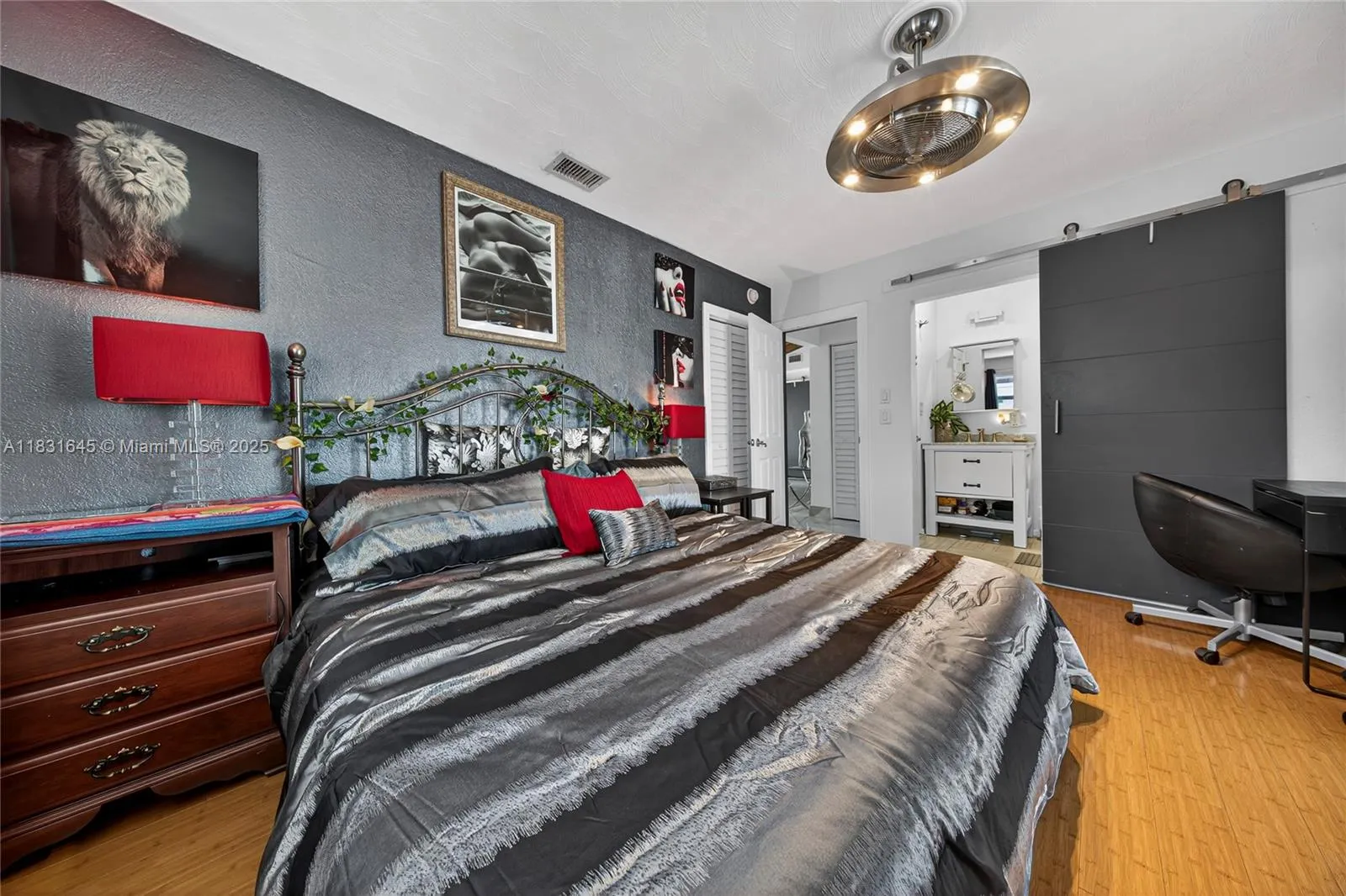 380 SE 1st Ter