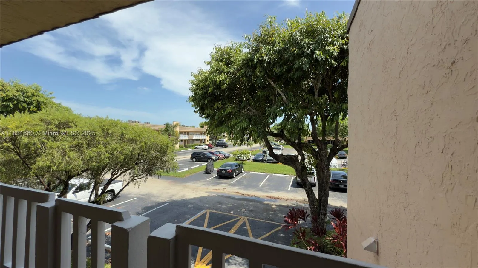 9121 Sunrise Lakes Blvd, #210