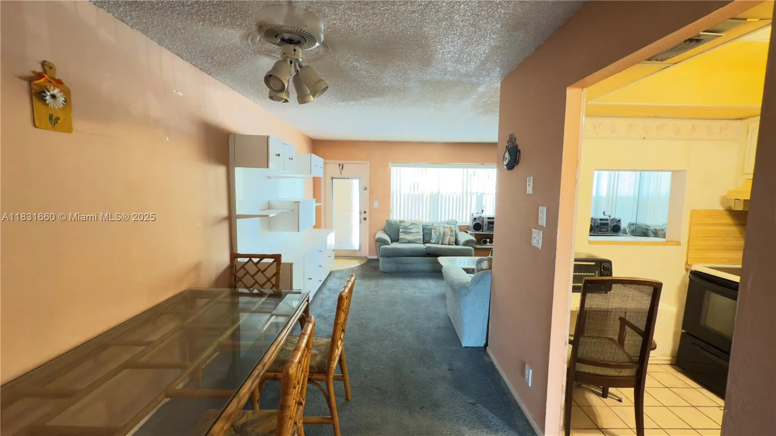 9121 Sunrise Lakes Blvd, #210