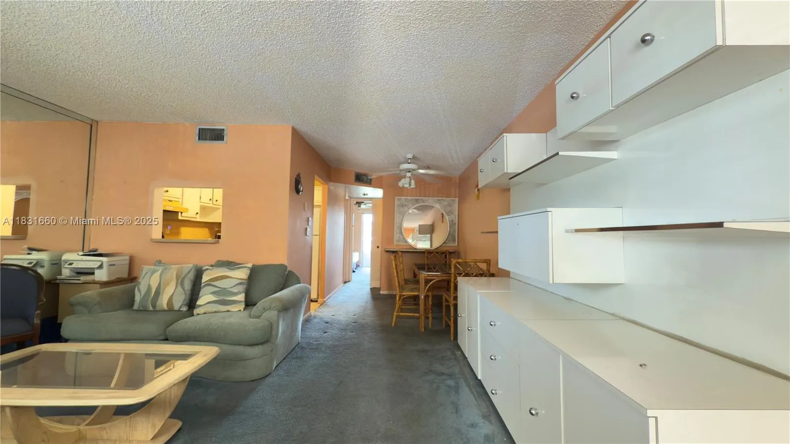 9121 Sunrise Lakes Blvd, #210