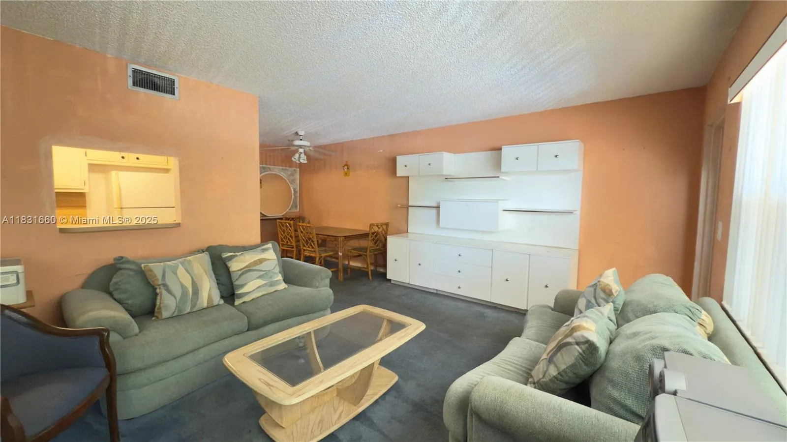 9121 Sunrise Lakes Blvd, #210
