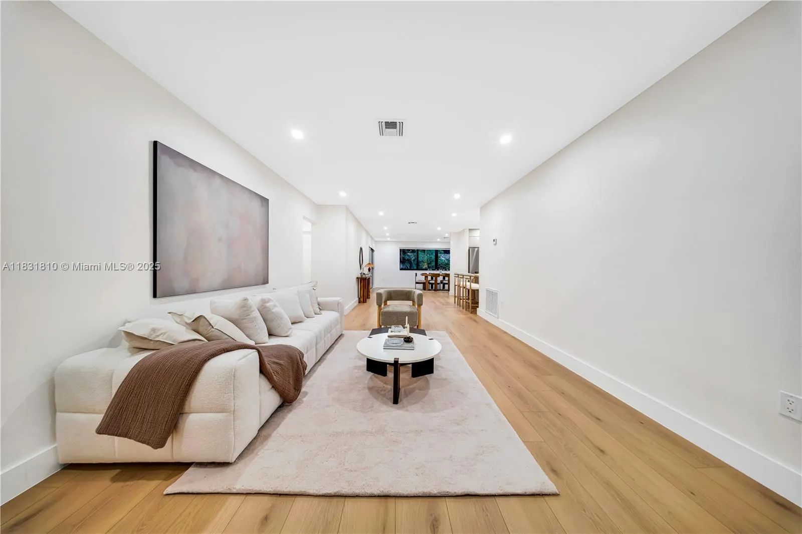 432 Sevilla Ave