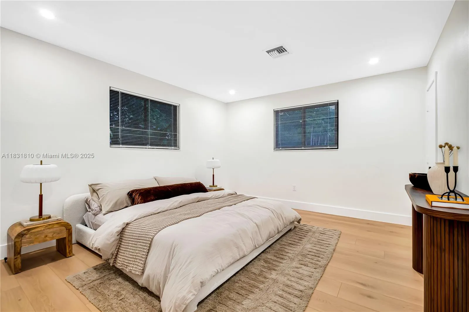 432 Sevilla Ave