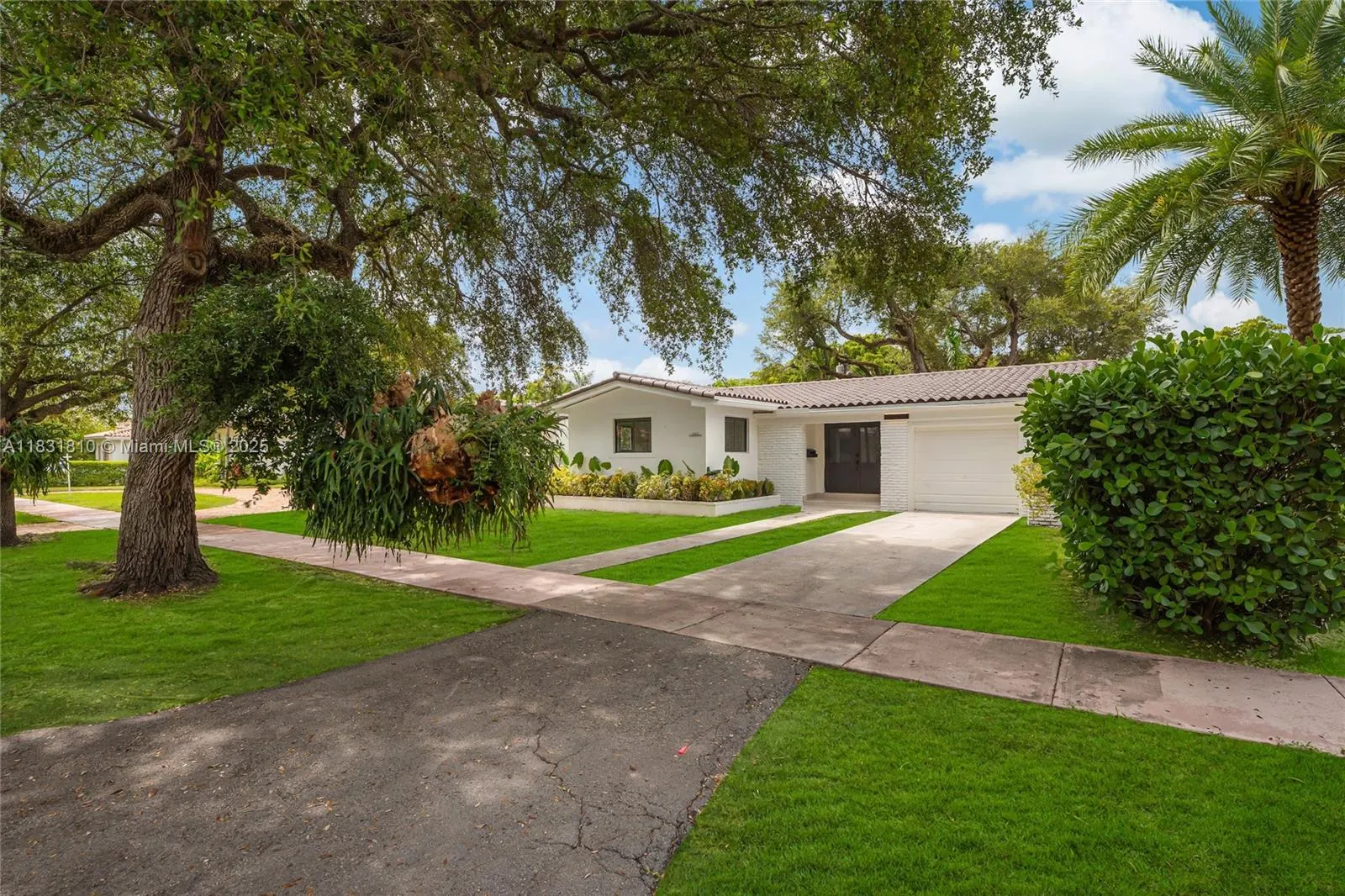 432 Sevilla Ave