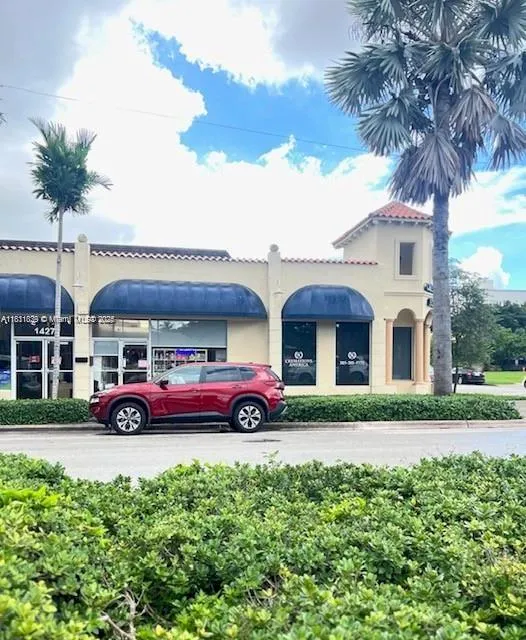 1429 Ponce De Leon Blvd