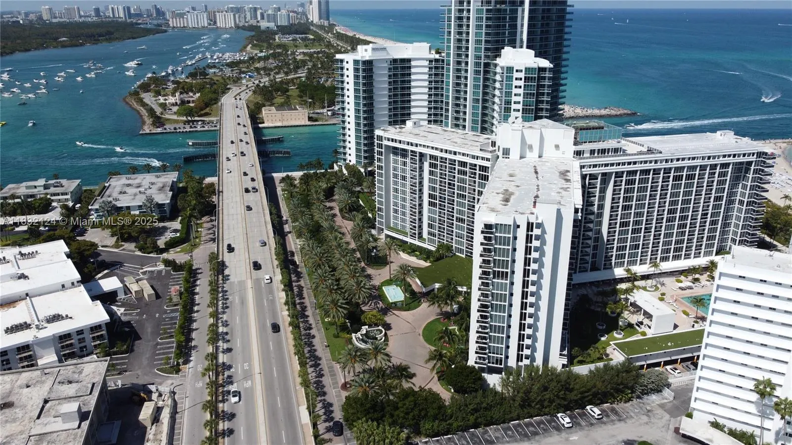 10275 Collins Ave, #229
