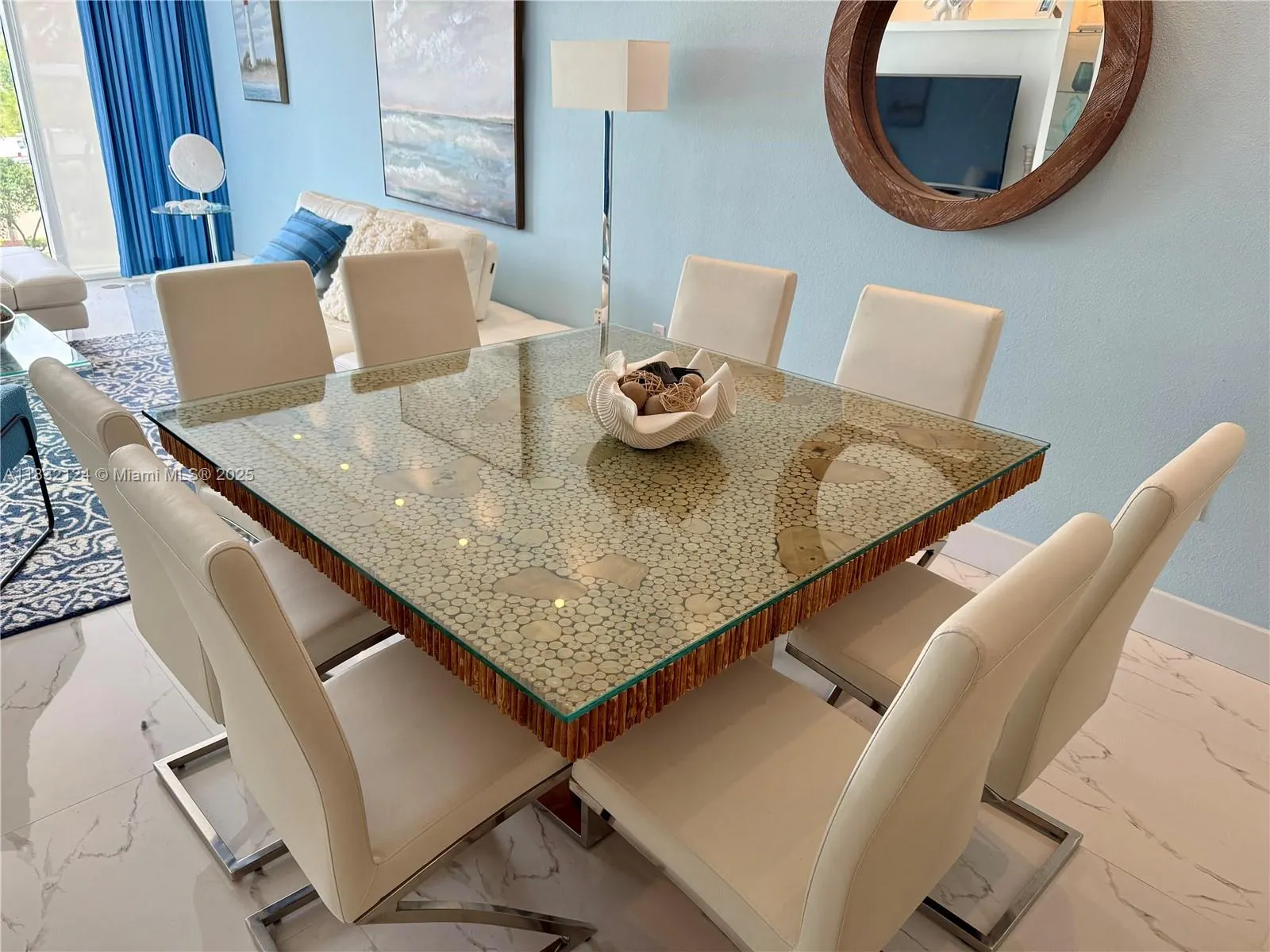 10275 Collins Ave, #229