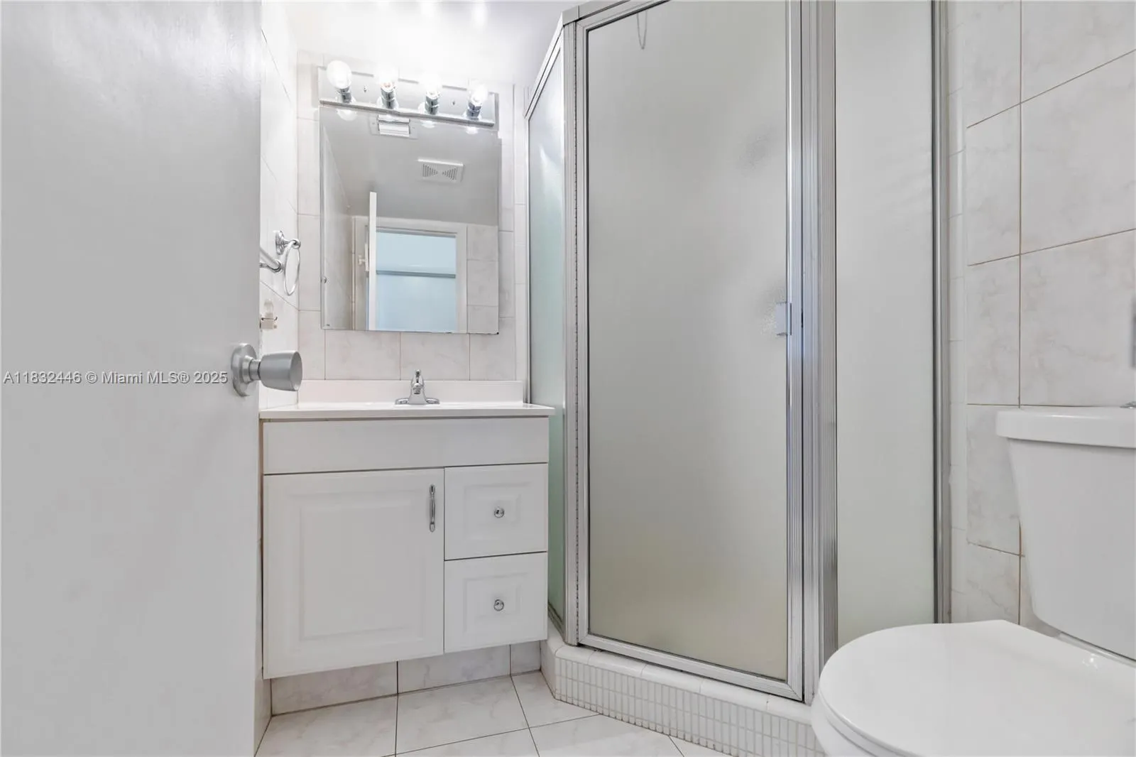 3135 S Ocean Dr, #230