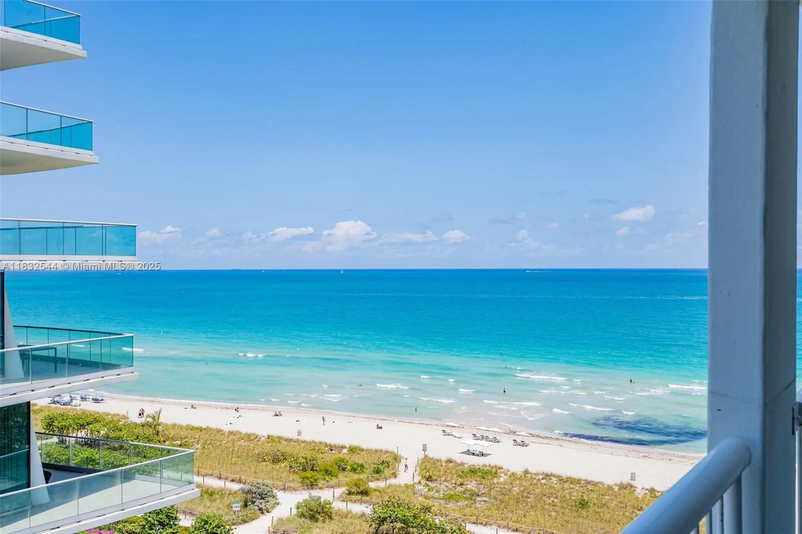 9341 Collins Ave, #904
