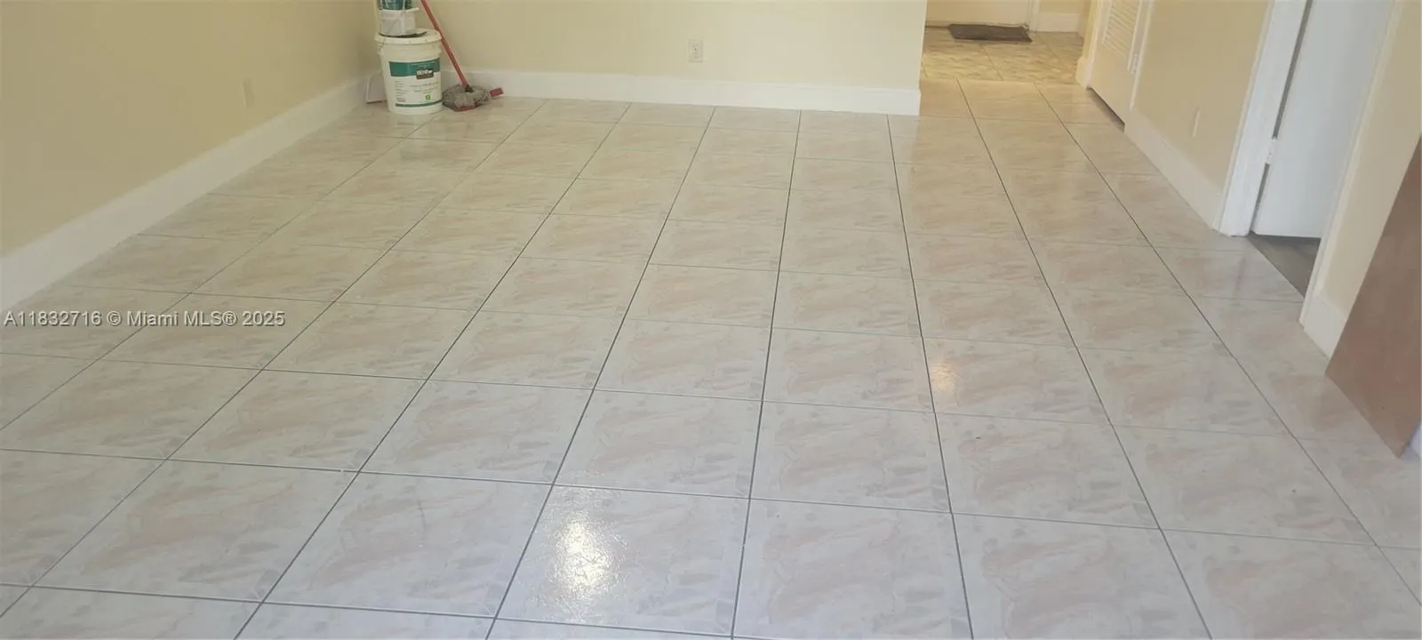 4200 NW 3rd Ct, #124