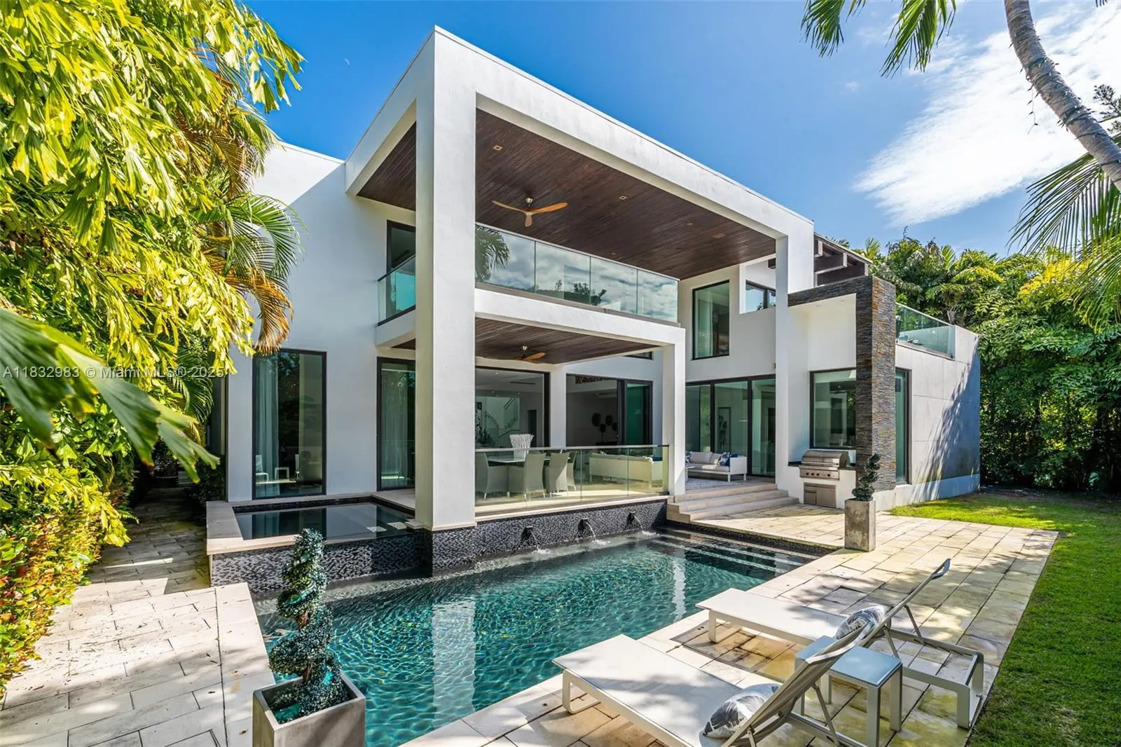 124 Park Dr