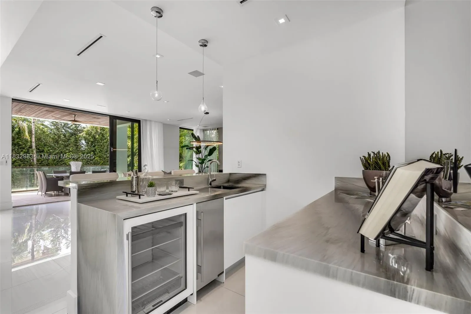 124 Park Dr