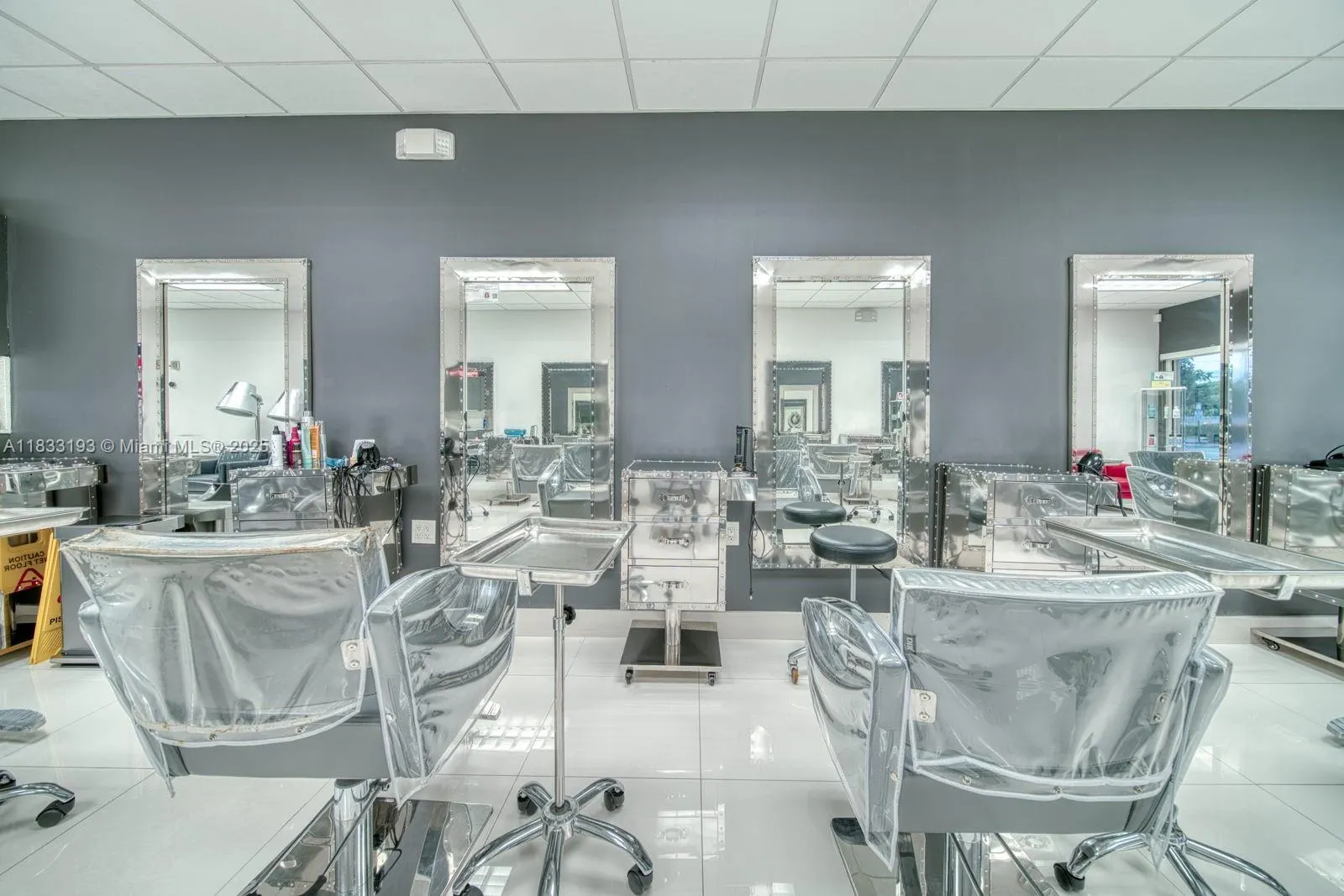 Beauty Salon For Sale In Pinecrest