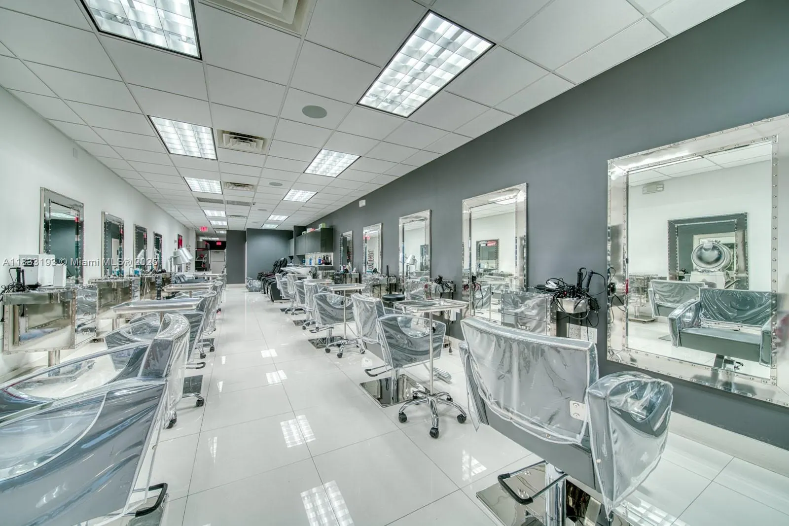 Beauty Salon For Sale In Pinecrest