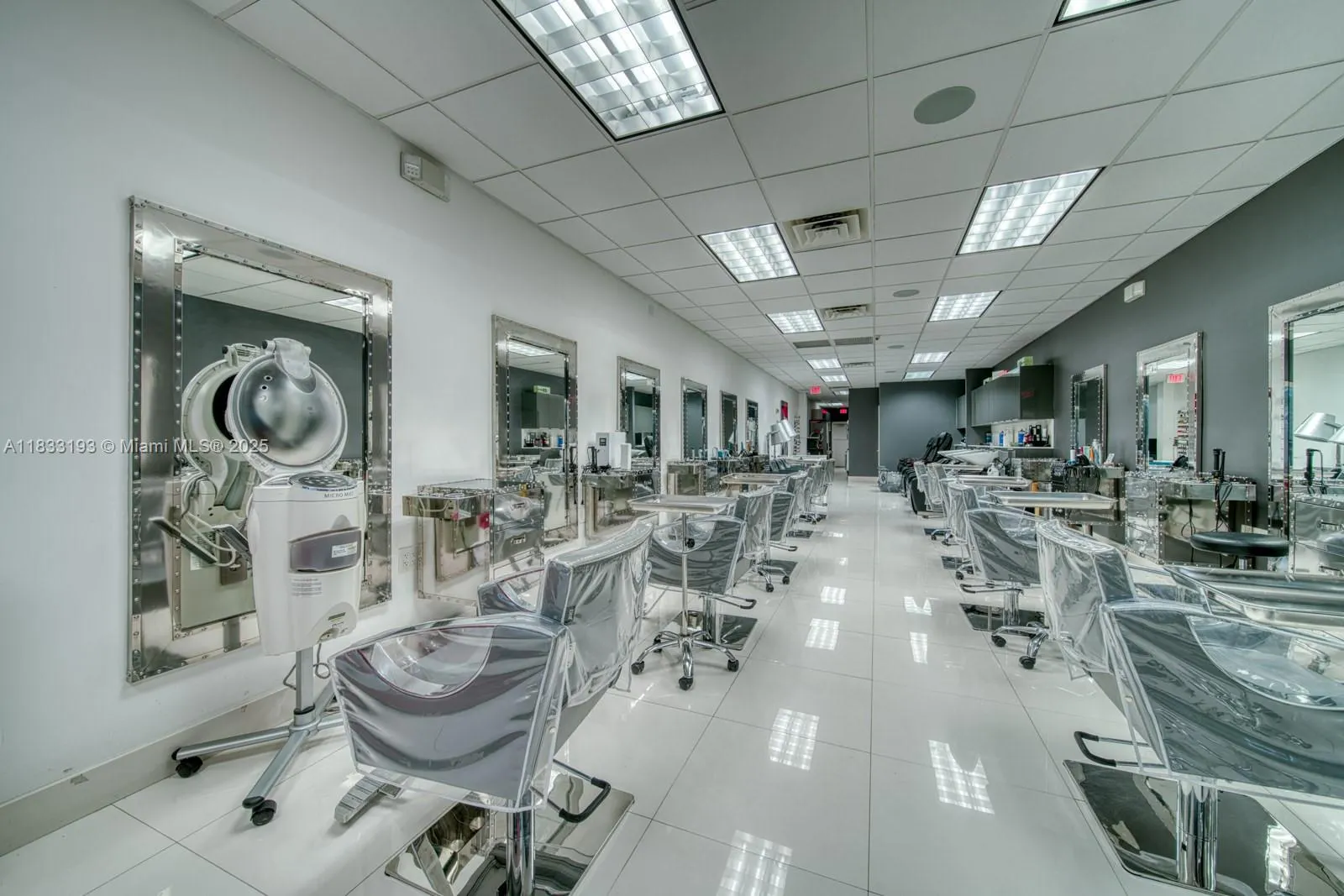 Beauty Salon For Sale In Pinecrest