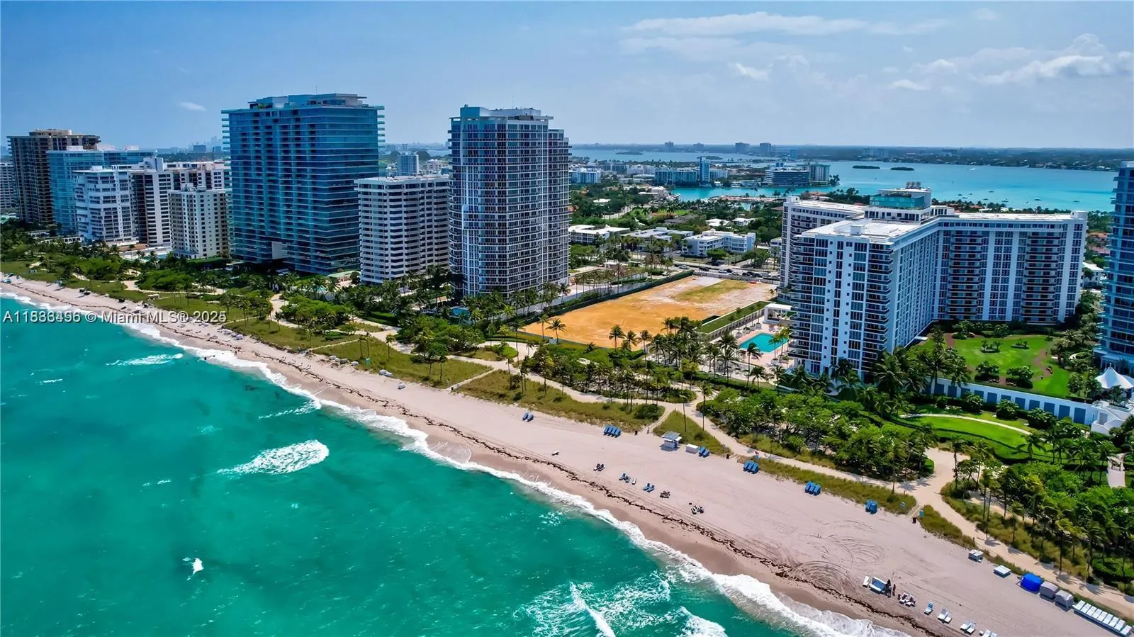 10275 Collins Ave, #722
