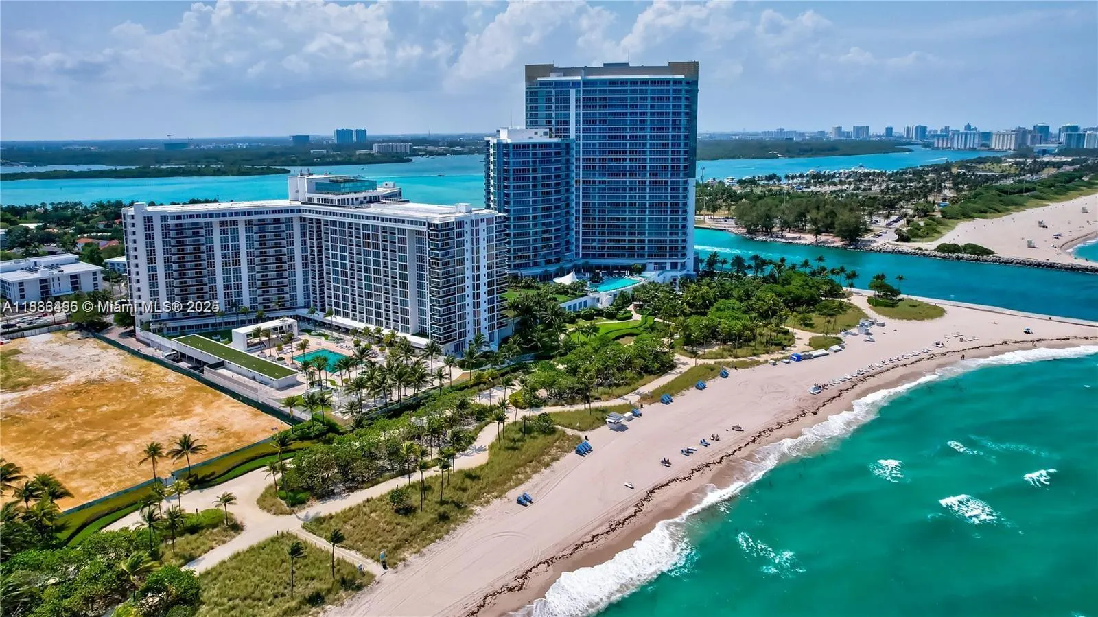 10275 Collins Ave, #722