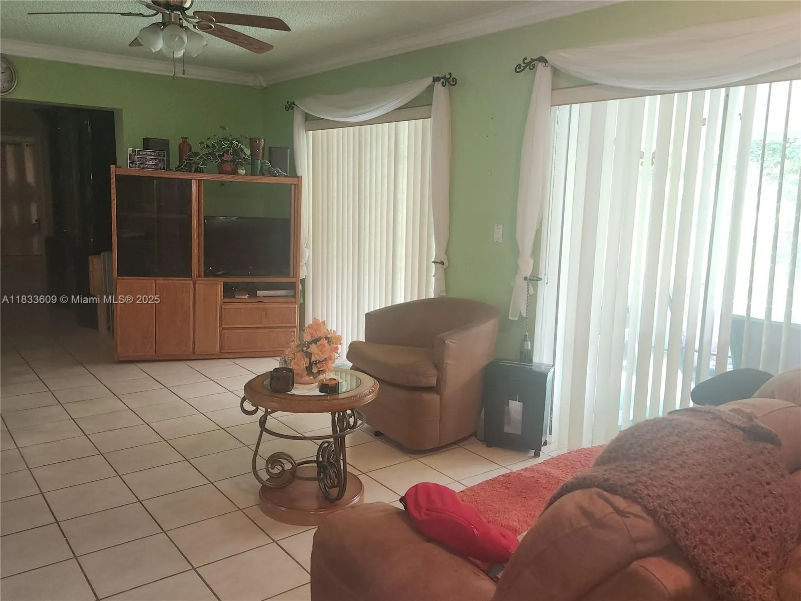 6900 NW 94th Ave