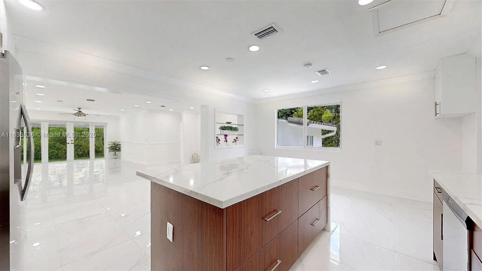 7650 SW 64th Ct