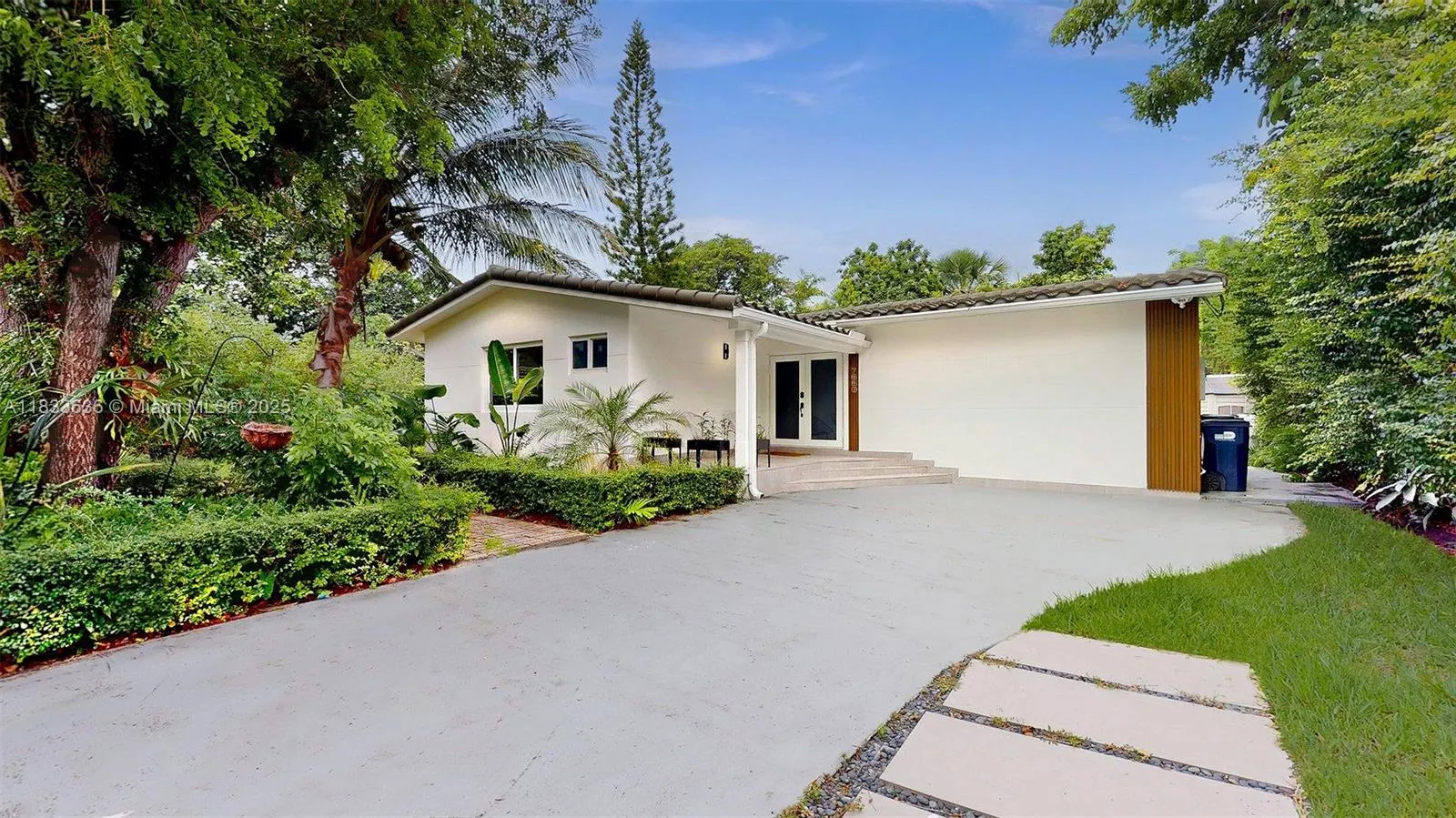 7650 SW 64th Ct