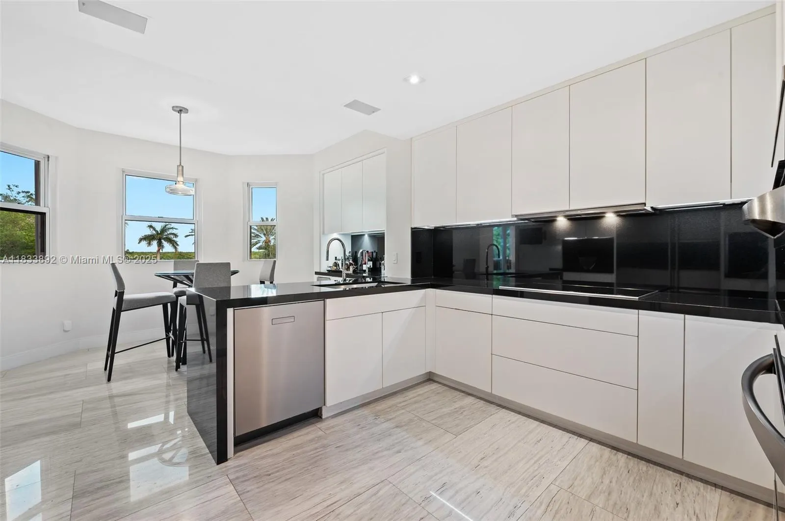 13633 Deering Bay Dr, #225