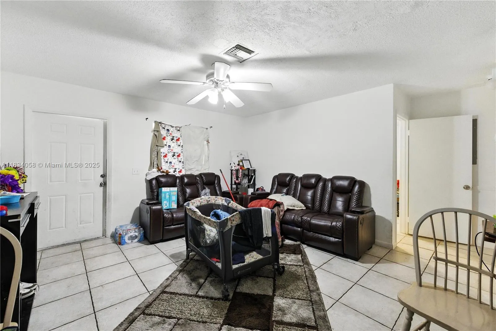 235-237 SW 12th St