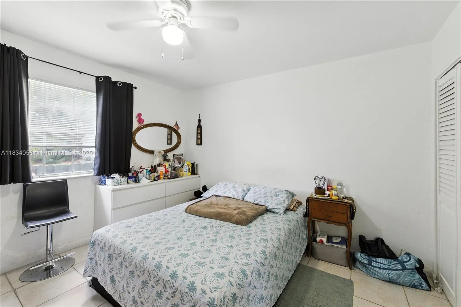 235-237 SW 12th St
