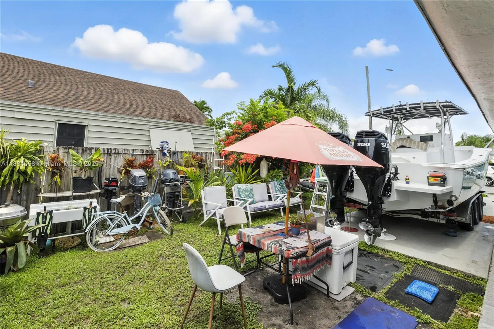 235-237 SW 12th St