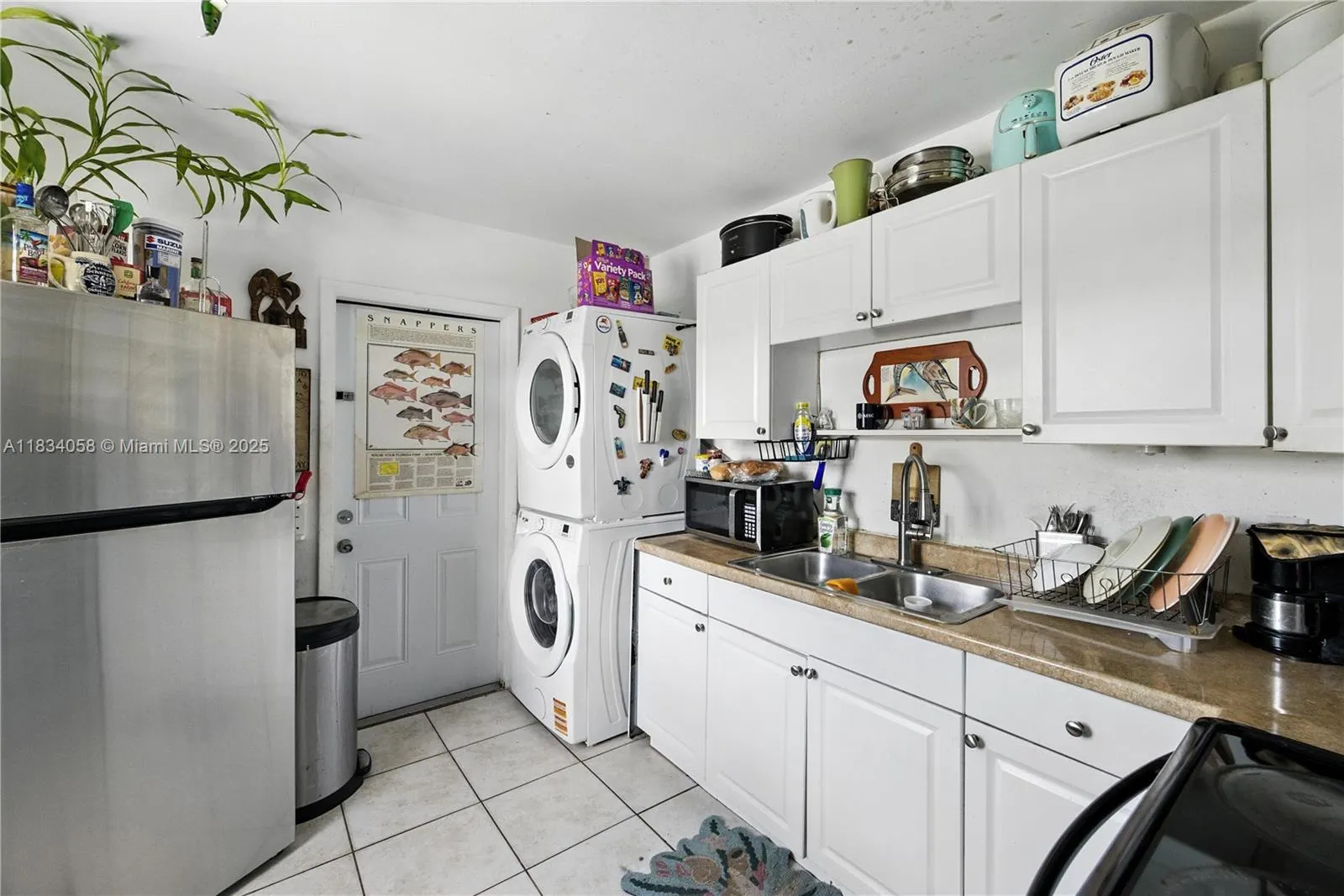 235-237 SW 12th St