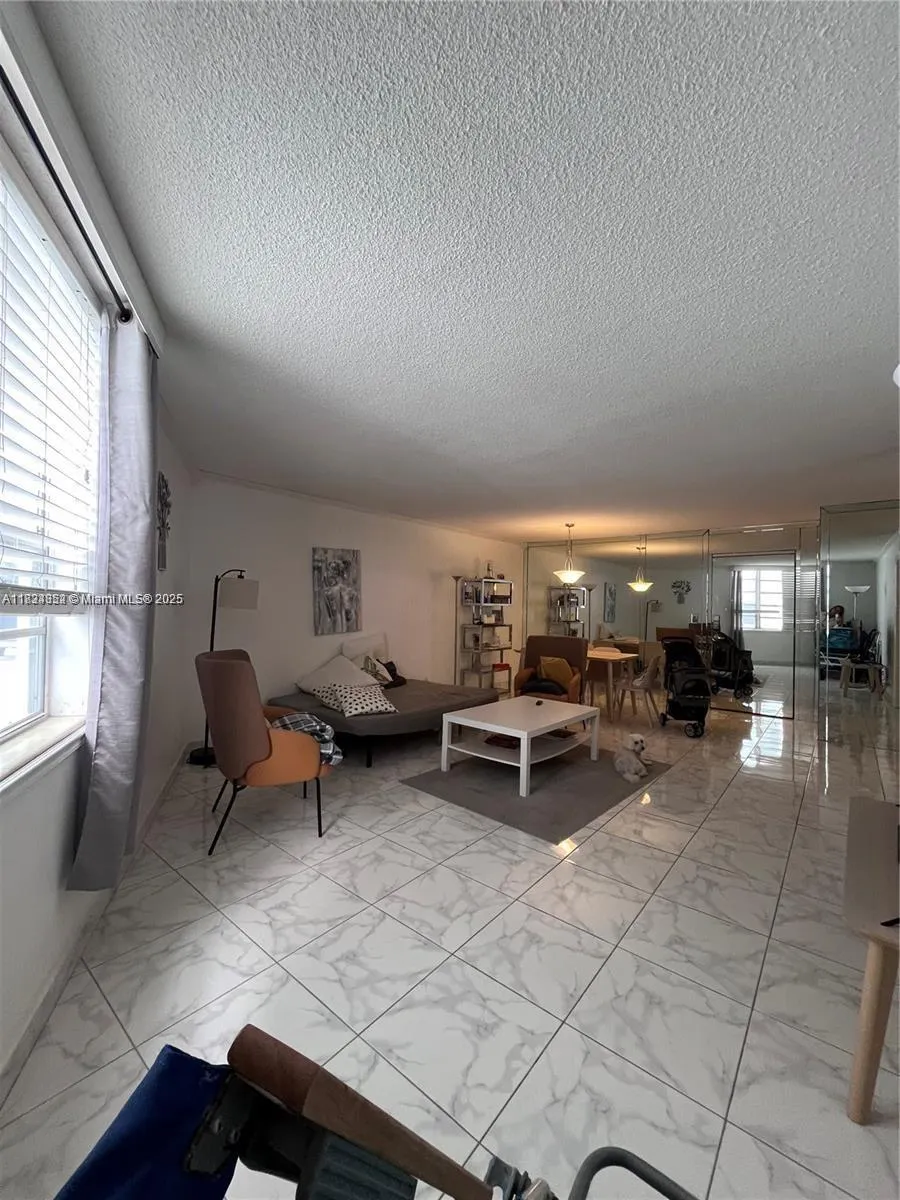 1913 S Ocean Dr, #302